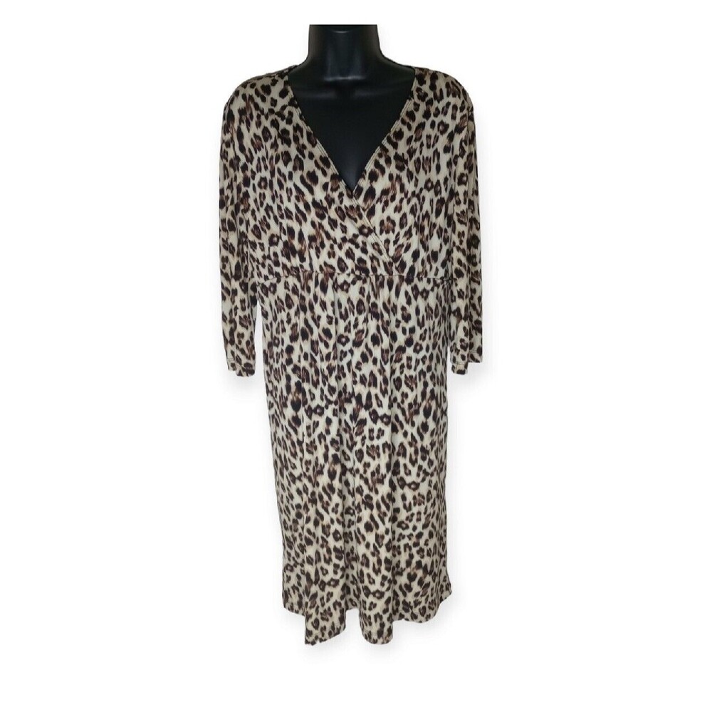 Chico's Sz 1 US Sz Medium Leopard Print Poly Spandex  3/4 Sleeve Knee Length
